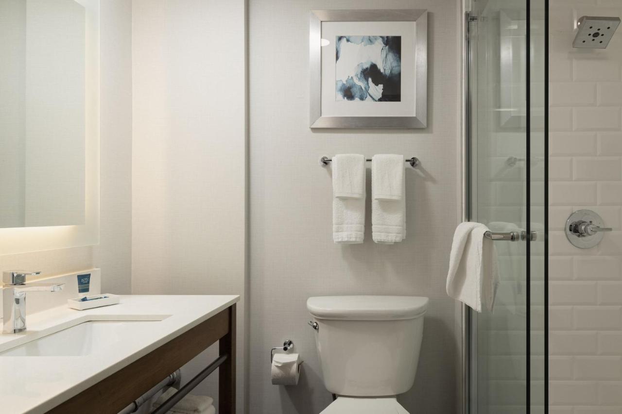 Four Points By Sheraton Milwaukee North Shore Brown Deer Eksteriør billede