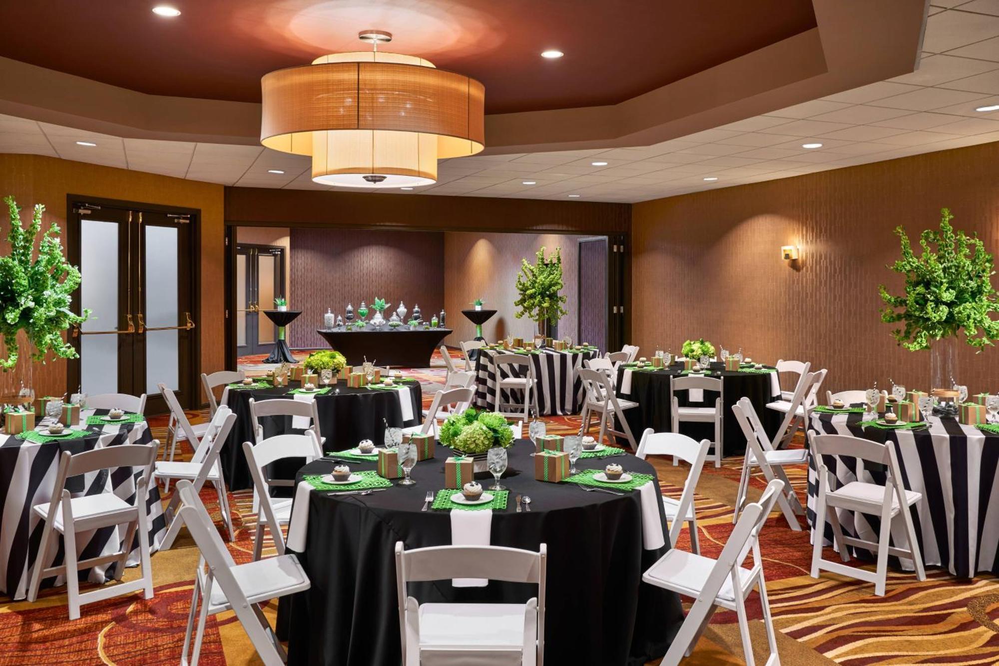 Four Points By Sheraton Milwaukee North Shore Brown Deer Eksteriør billede